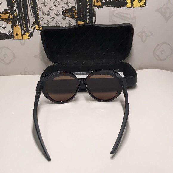 New Authentic Balenciaga Tortoise Shell Sunglasses BB0024SA 001 main image 11
